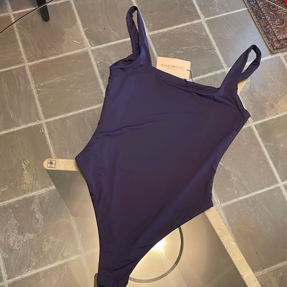 SHEIN, M,size 6,body suit,3 snaps,navy, lovely square neckline,fully lined NWT - Picture 4 of 12